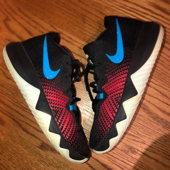 kyrie irving shoes grade school